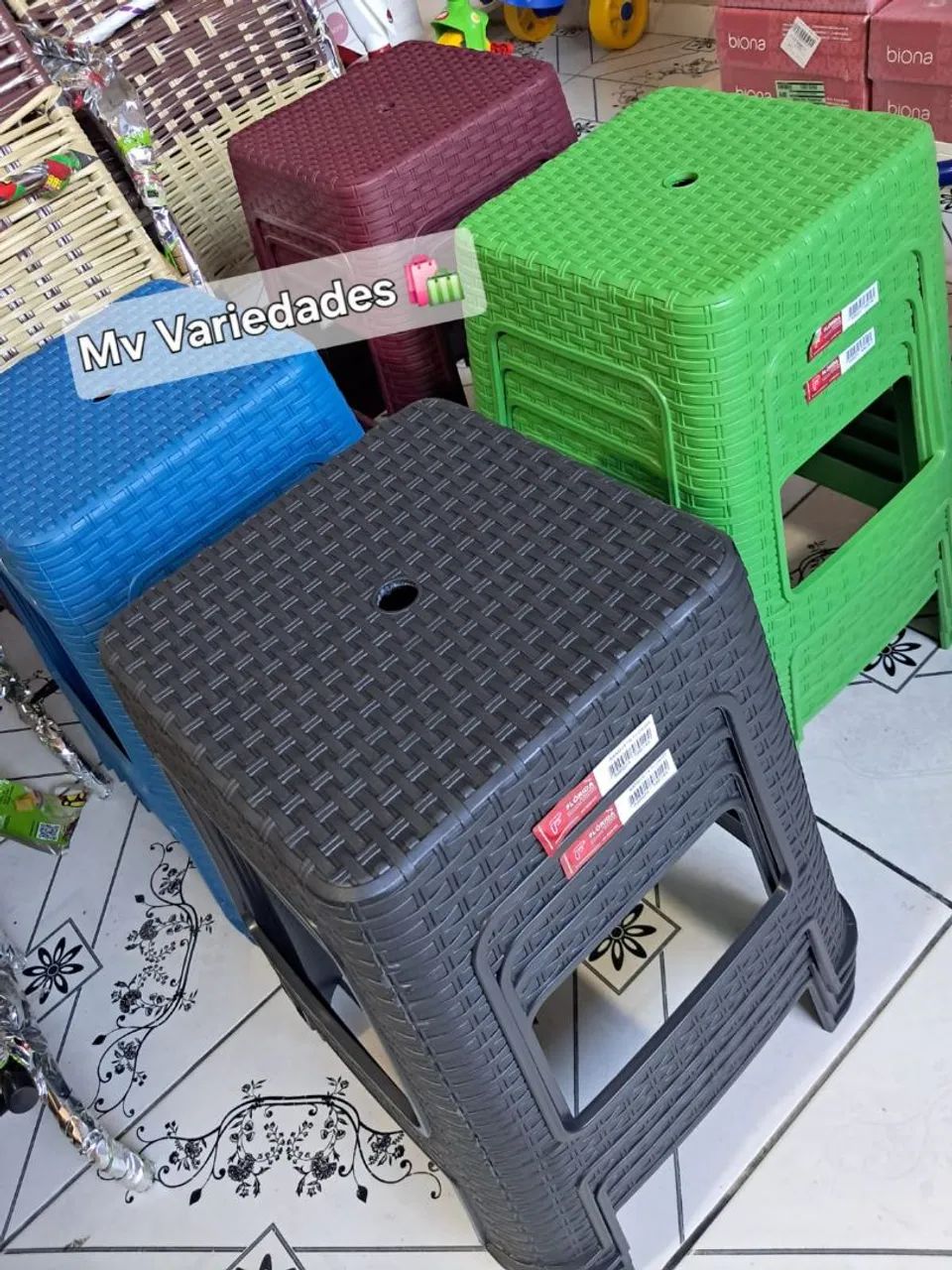 Kit com 4 banquetas 