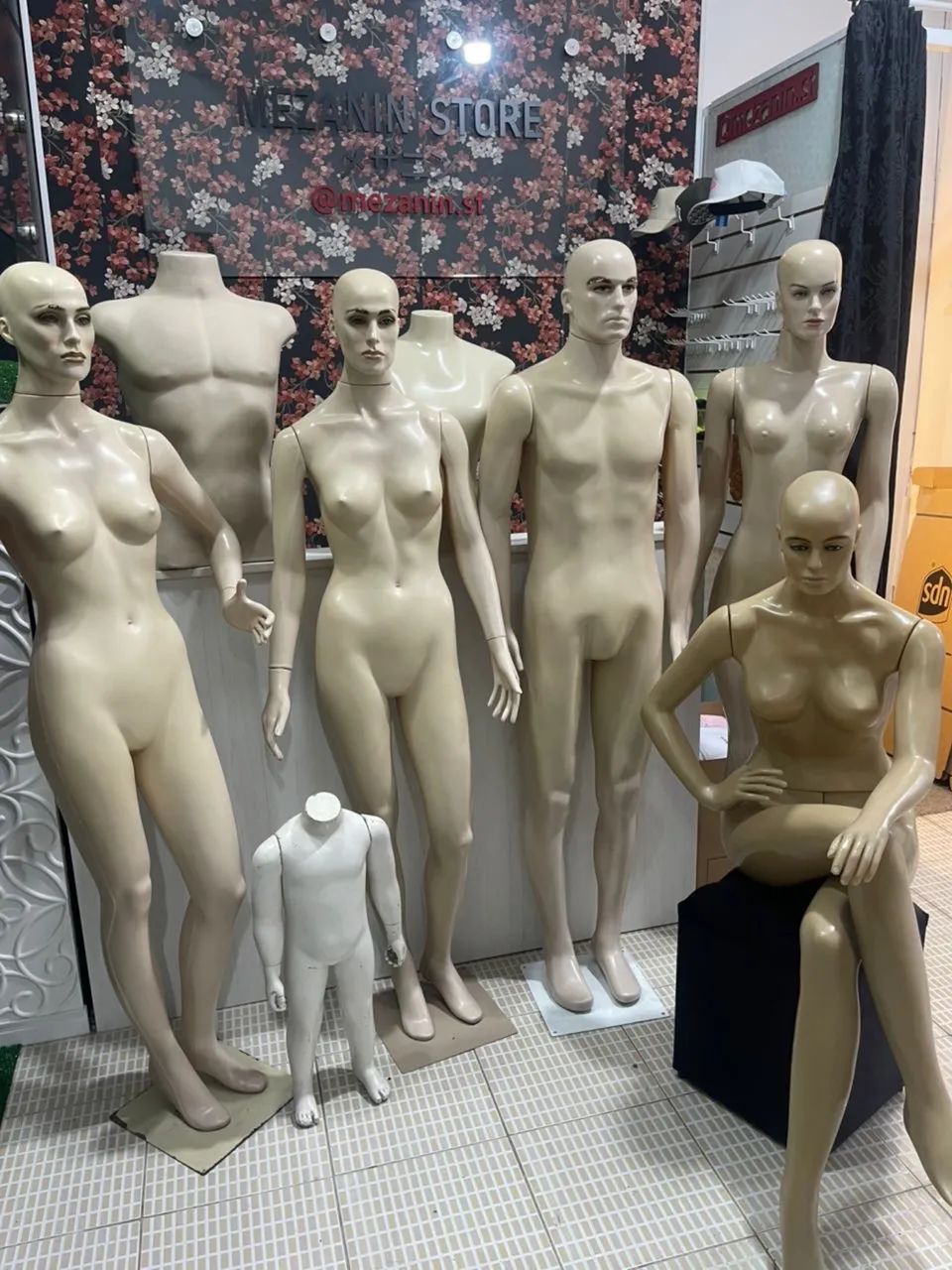 Manequins 