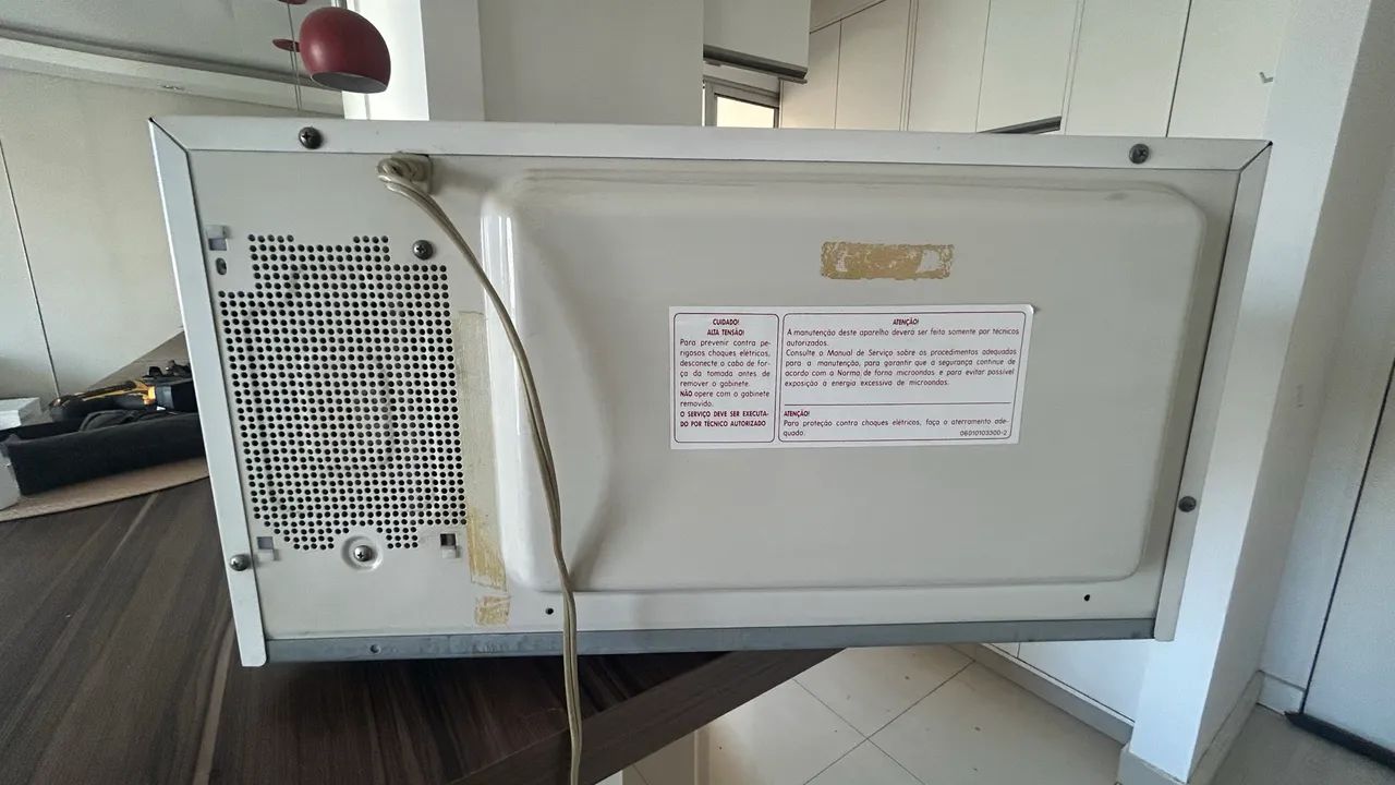 Microondas Philco 37 Litros (grande) - Foto 4