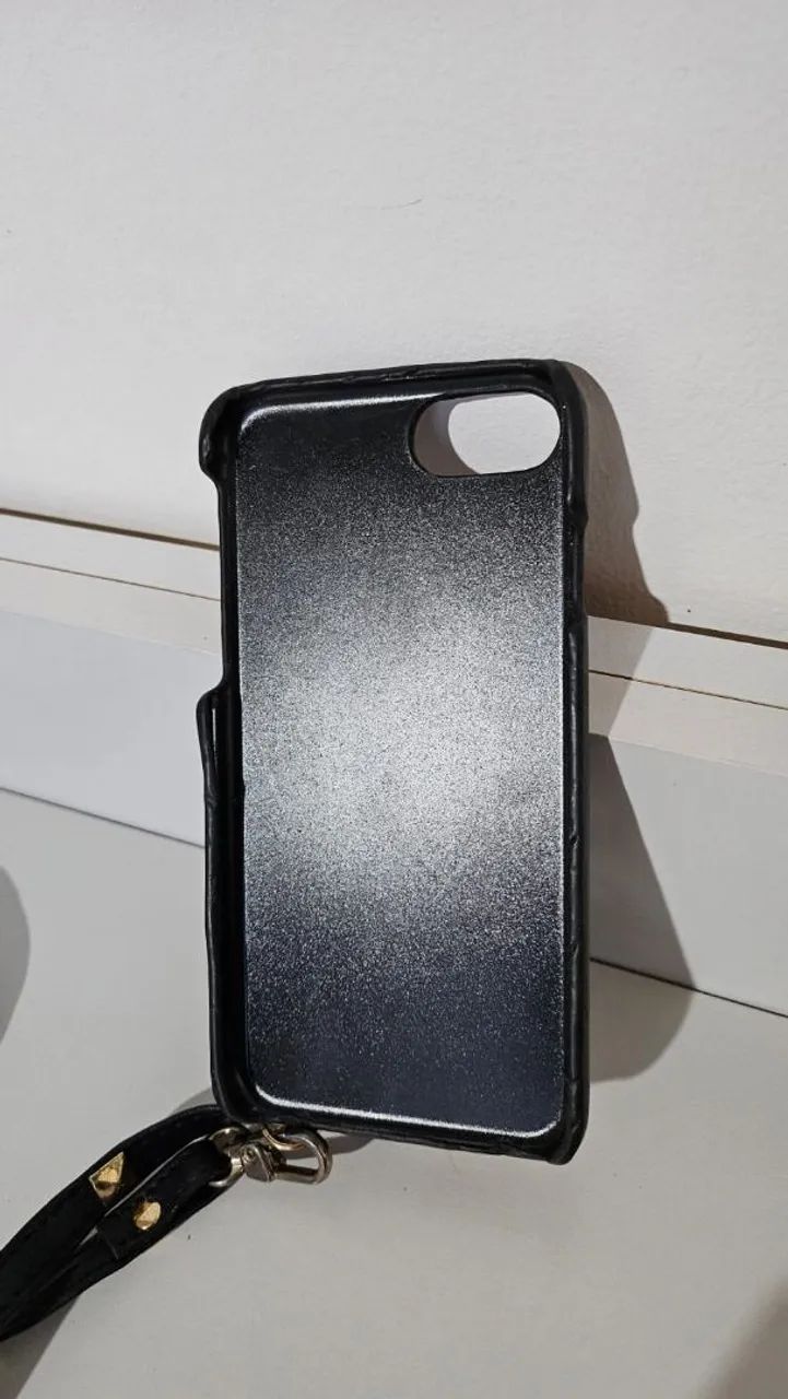 Capa com alça para iPhone 8 - Foto 4