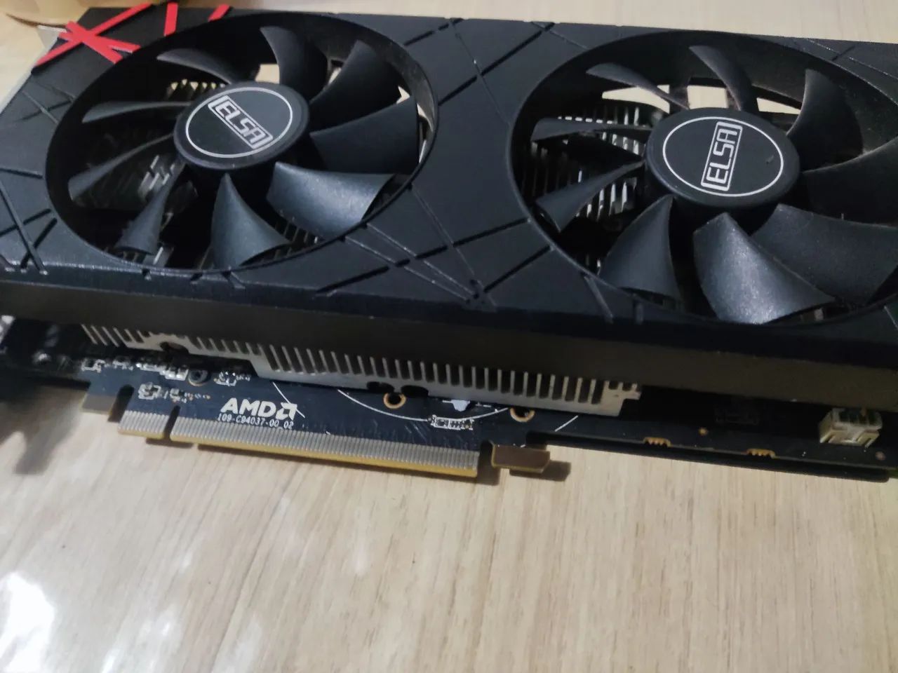 AMD RX580 ELSA - 8GB - Foto 2