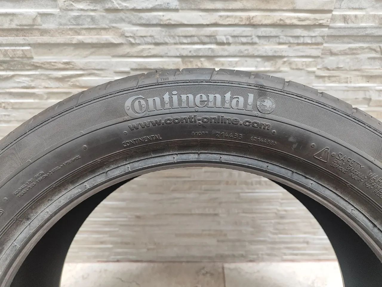 Pneu Continental  - Foto 3
