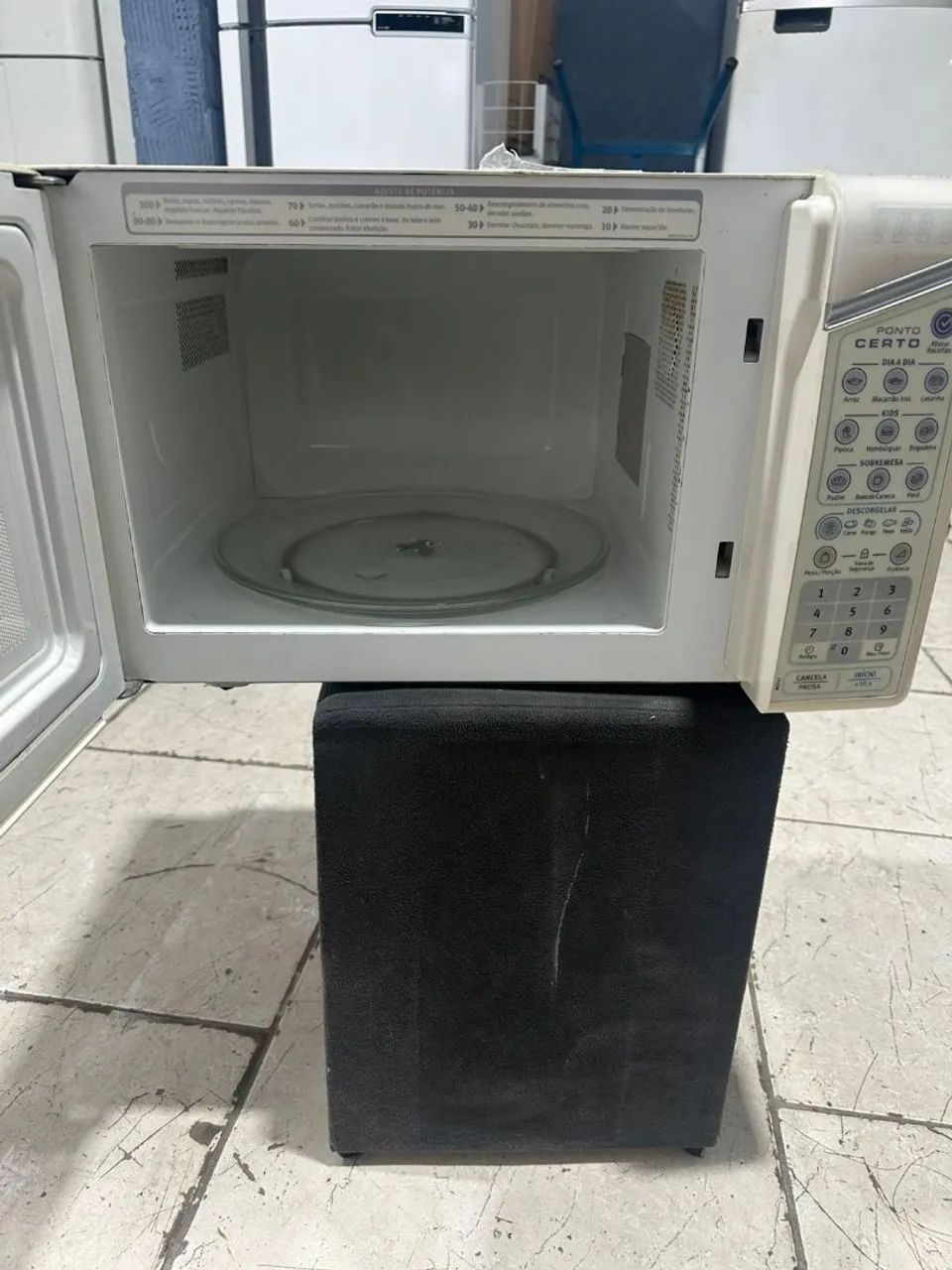 Microondas Electrolux 31L 127v - Foto 4