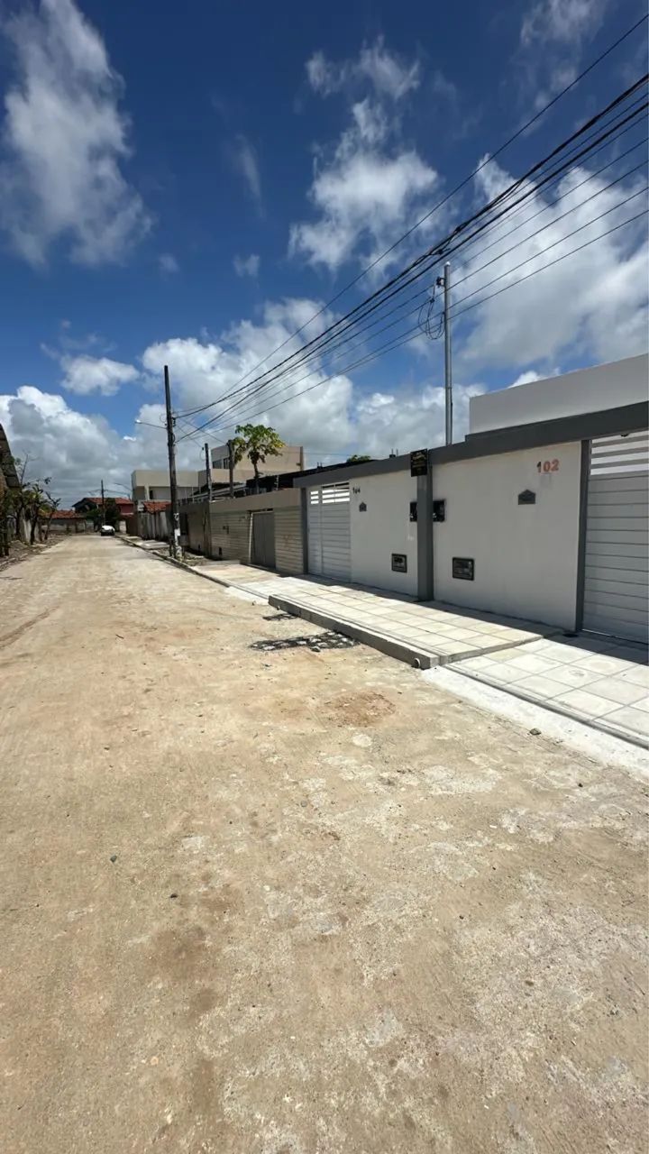 OPORTUNIDADE DE CASA - A APENAS 7 MINUTOS DA PRAIA DE INTERMARES! - Foto 4