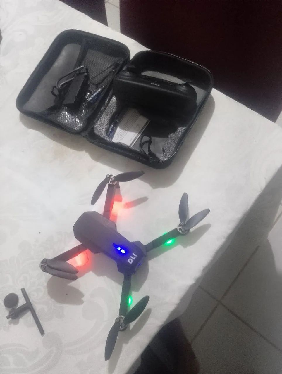Vendo drone funcionando perfeitamente mente 