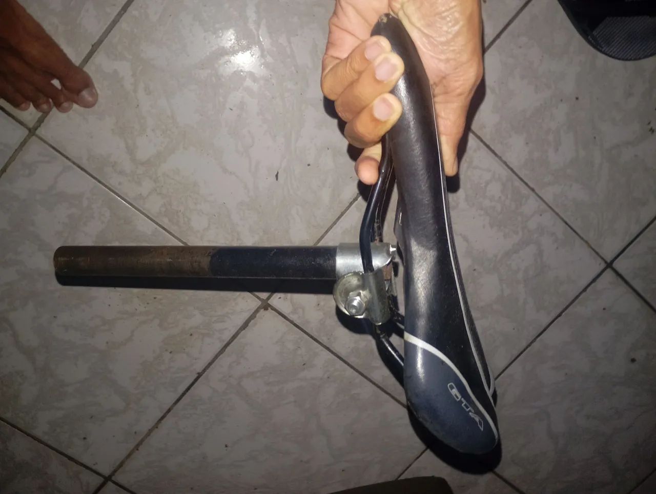 Vendo selim com o cano  - Foto 2