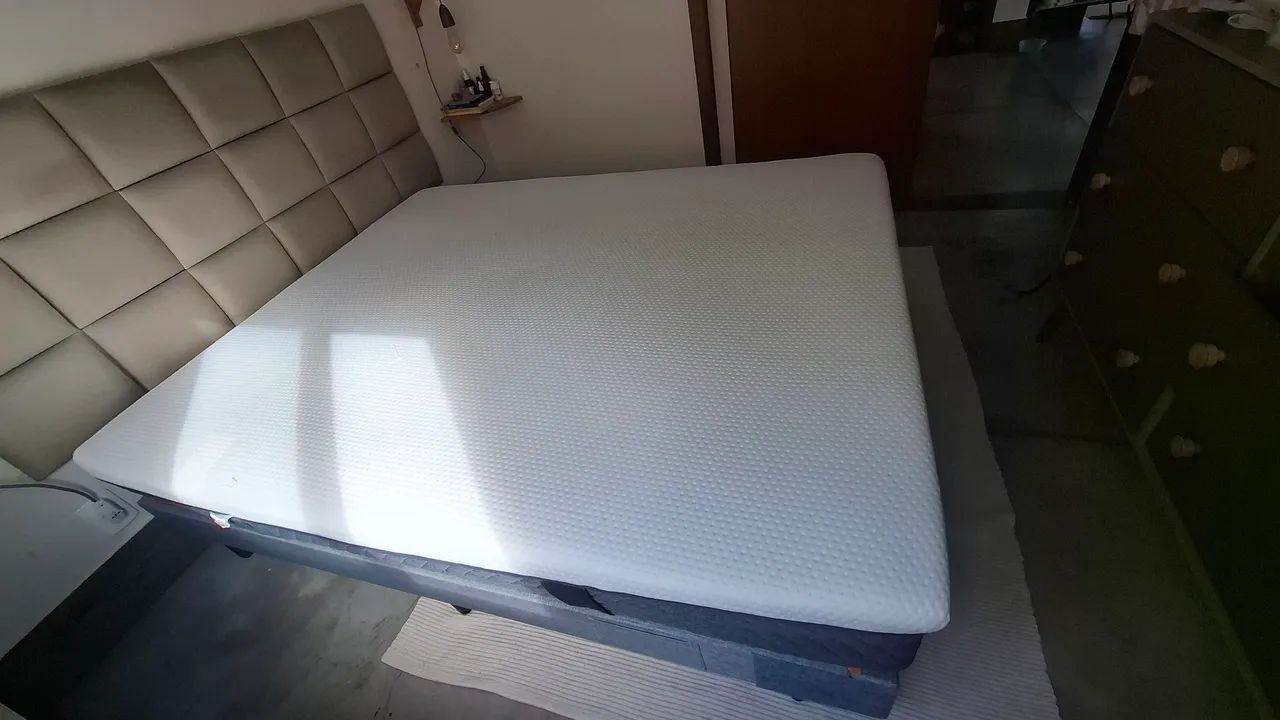 Colchão Emma Premium Hybrid II com 6 meses de uso - Foto 5