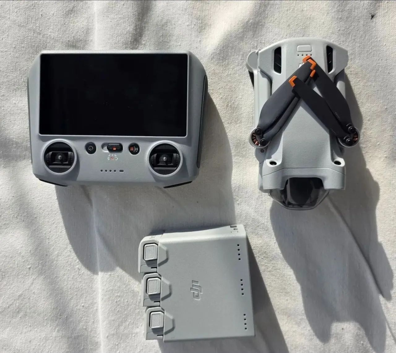 Drone Dji mini 3 pro combo fly more - Foto 3