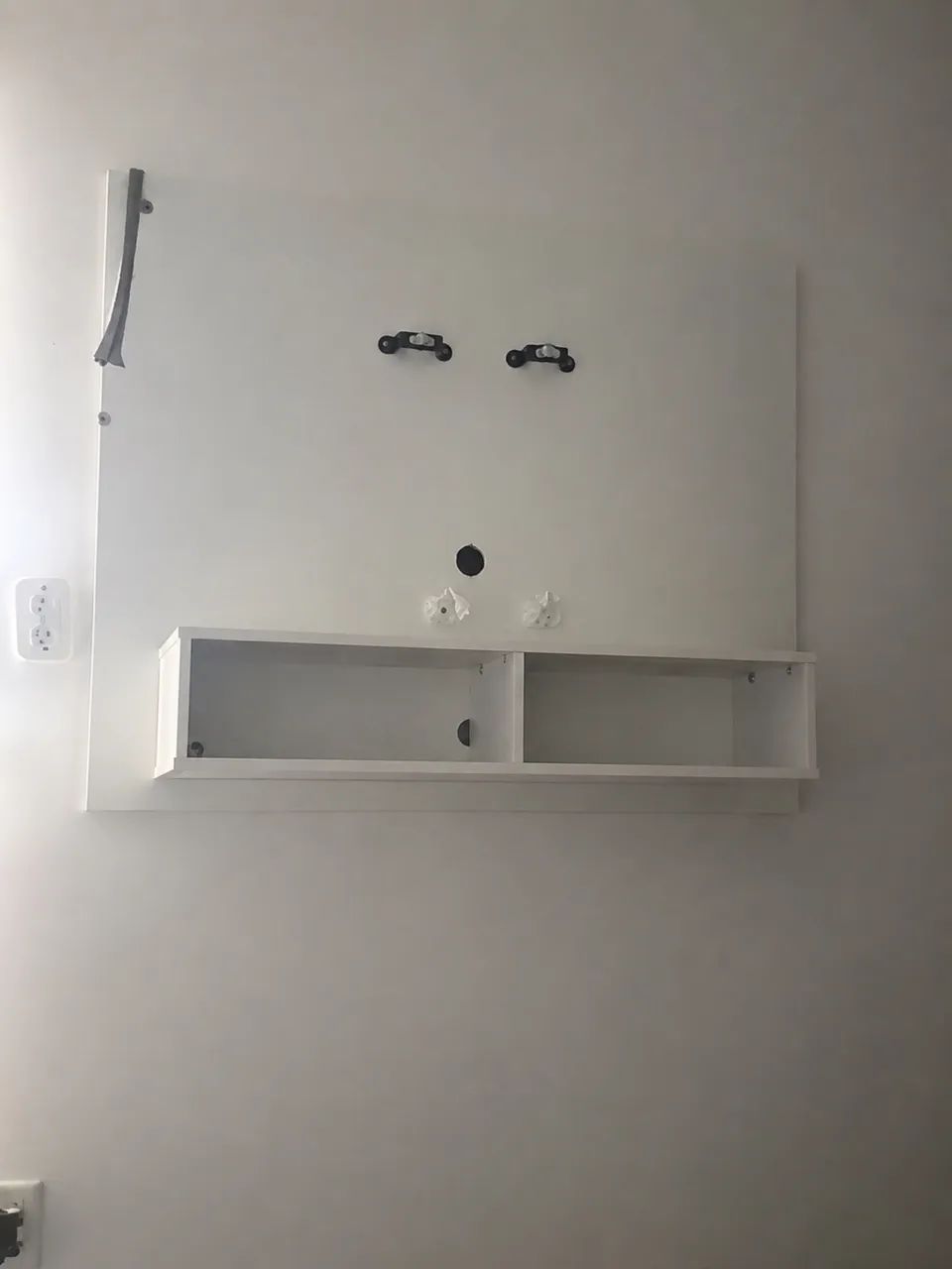 Painel com suporte para Tv 