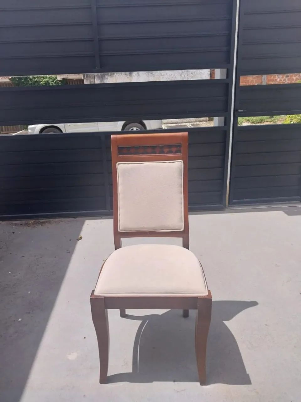 Cadeira e Mesa de jantar