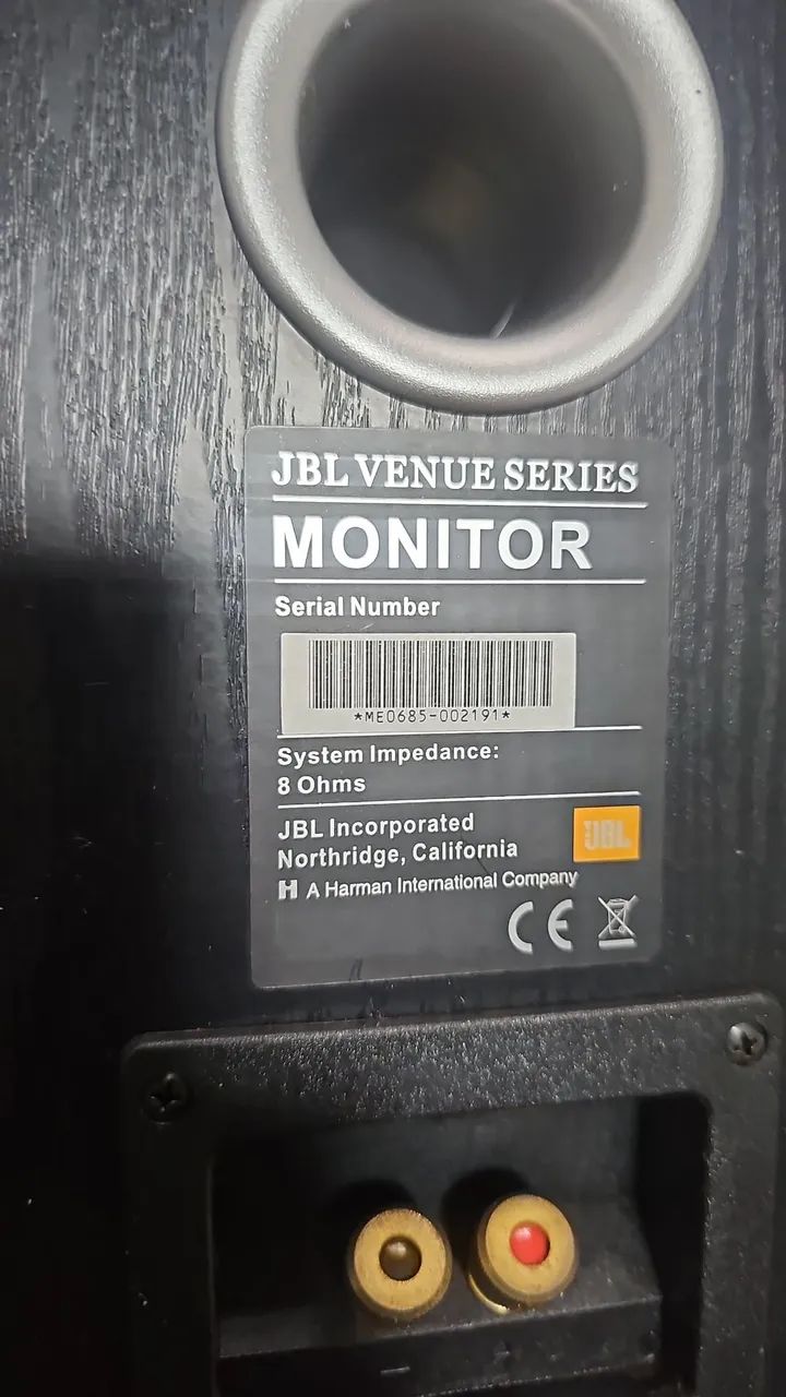 MUNITOR ÁUDIO JBL VENUE SÉRIES  - Foto 3