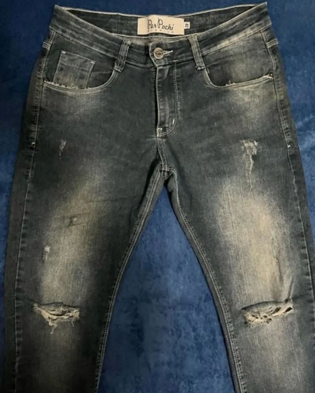 Calça jeans modelo slim tamanho 42 - Foto 2