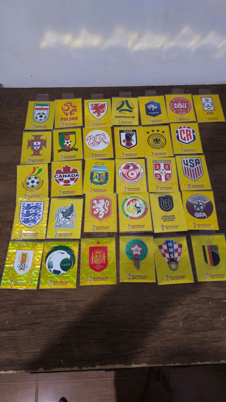 31 Escudos da copa 2022. - Foto 2