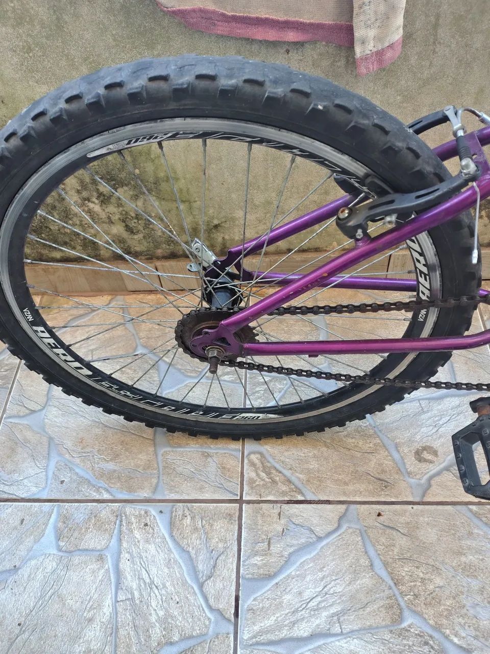 Bicicleta com freios, DESCRIÇÃO. - Foto 2