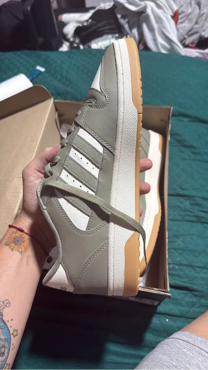 Tênis adidas  - Foto 2