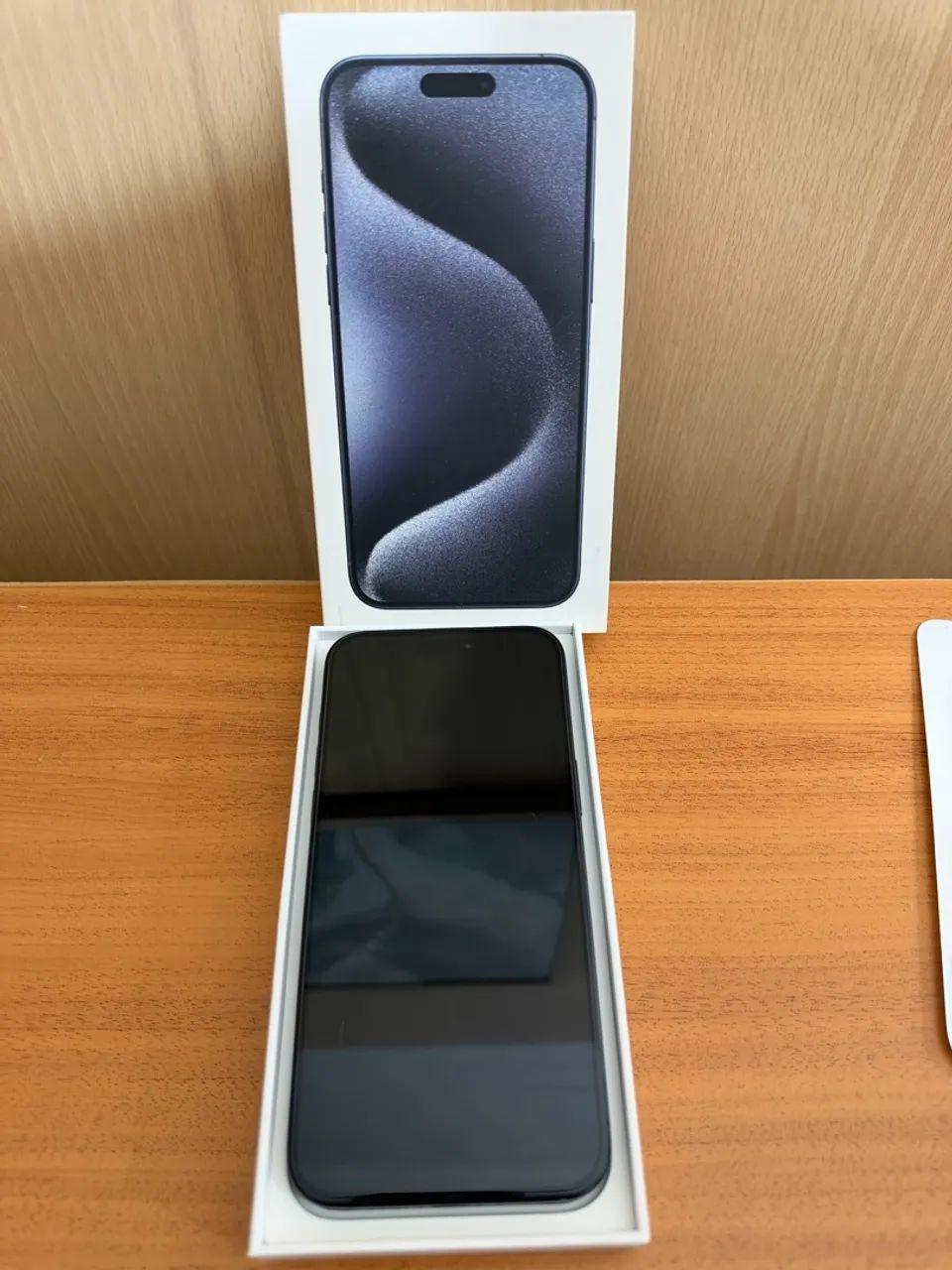Iphone 15 Pro Max - Foto 2