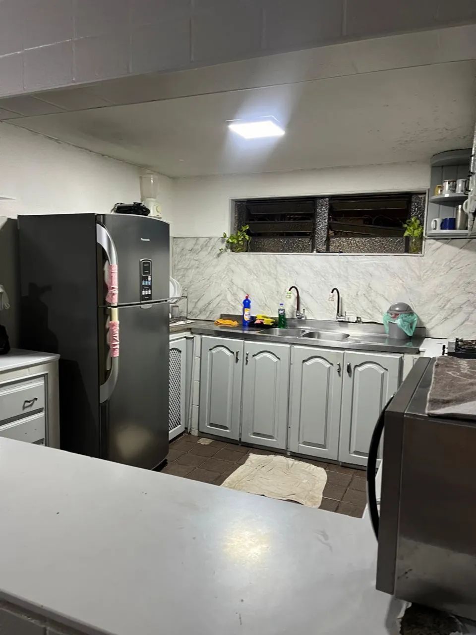Quarto Mobiliado Umarizal prox a Doca Shopping  - Foto 2