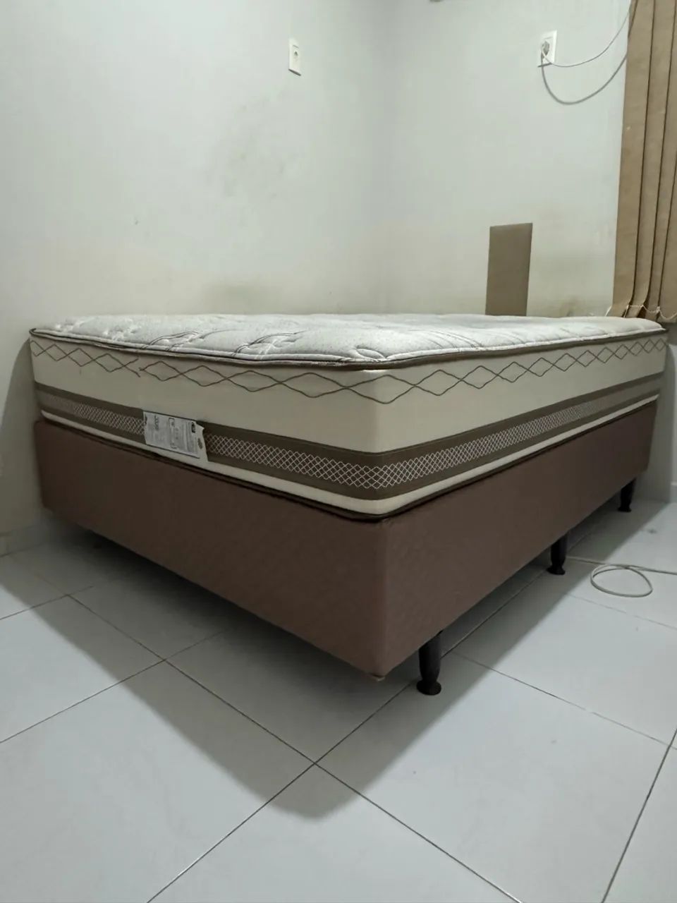 Cama Box Casal Herval Istambul Maxspring - Completa
