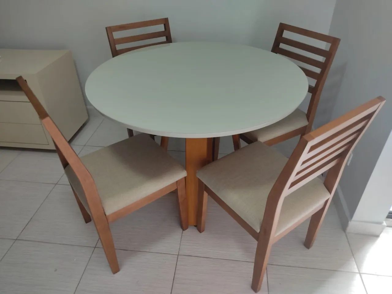 Mesa de madeira pronta entrega 