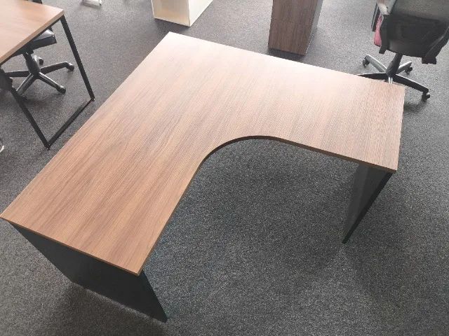 Mesa de Escritório Escrivaninha Angular - 0,75x1,40x1,40cm - SUPER PROMOÇÃO!!