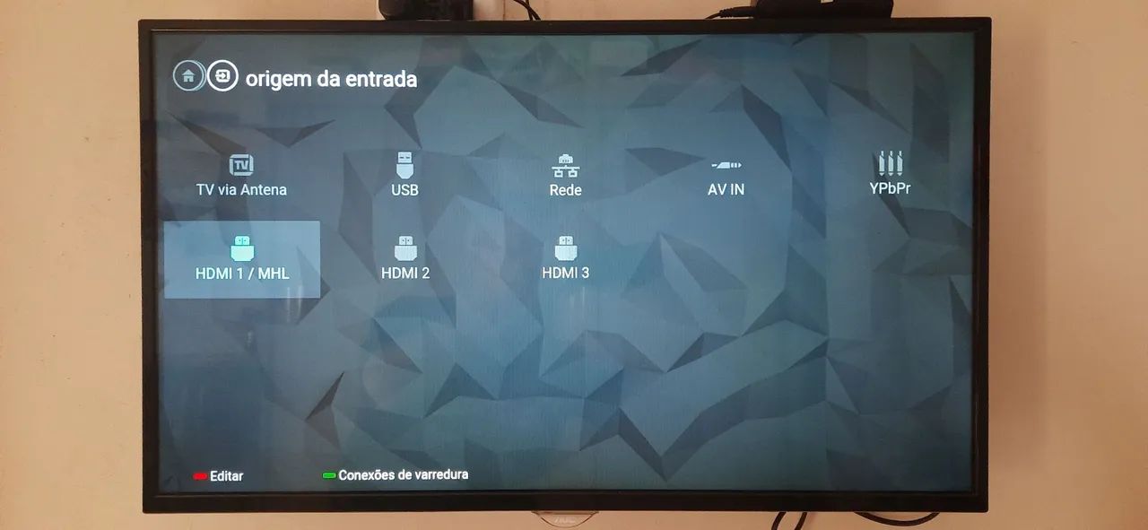 TV AOC Smart 32 polegadas completa! Pezinho+controle + suporte  em perfeito estado!<br> - Foto 3