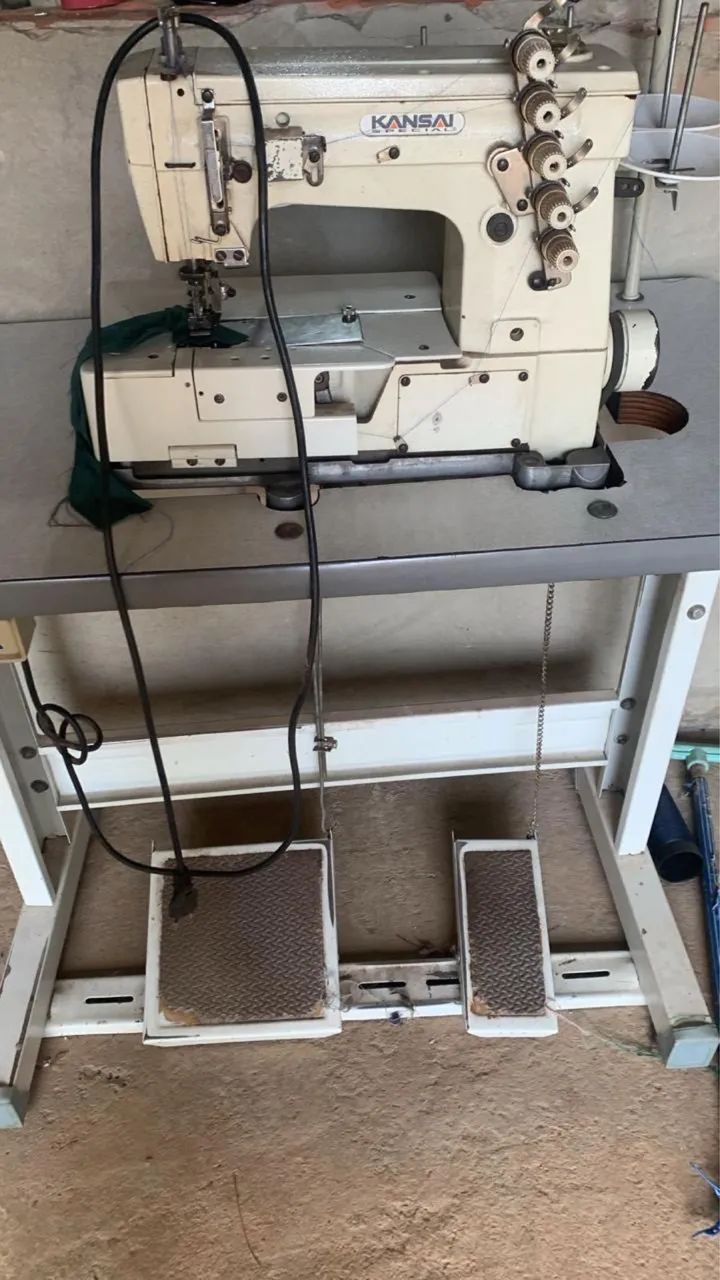 Máquina de costura  - Foto 3