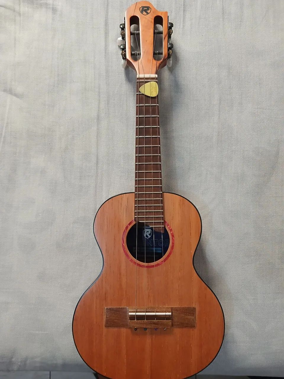 Cavaquinho  redentor 