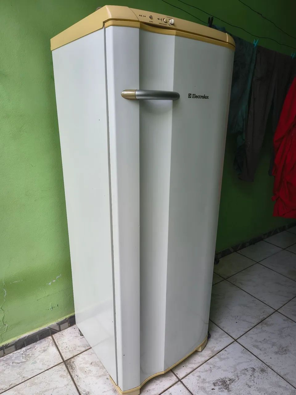 GELADEIRA ELETROLUX 220V - Foto 2