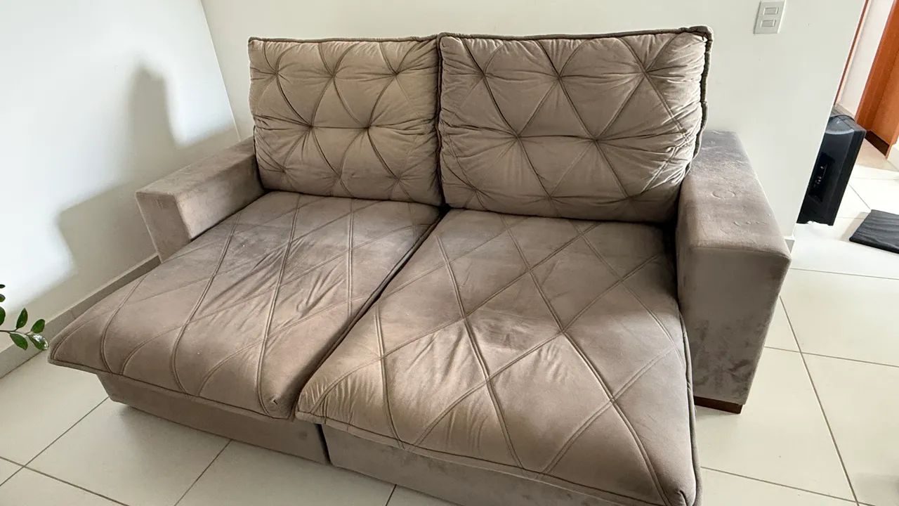 Sofá retrátil 2,40m - Foto 2