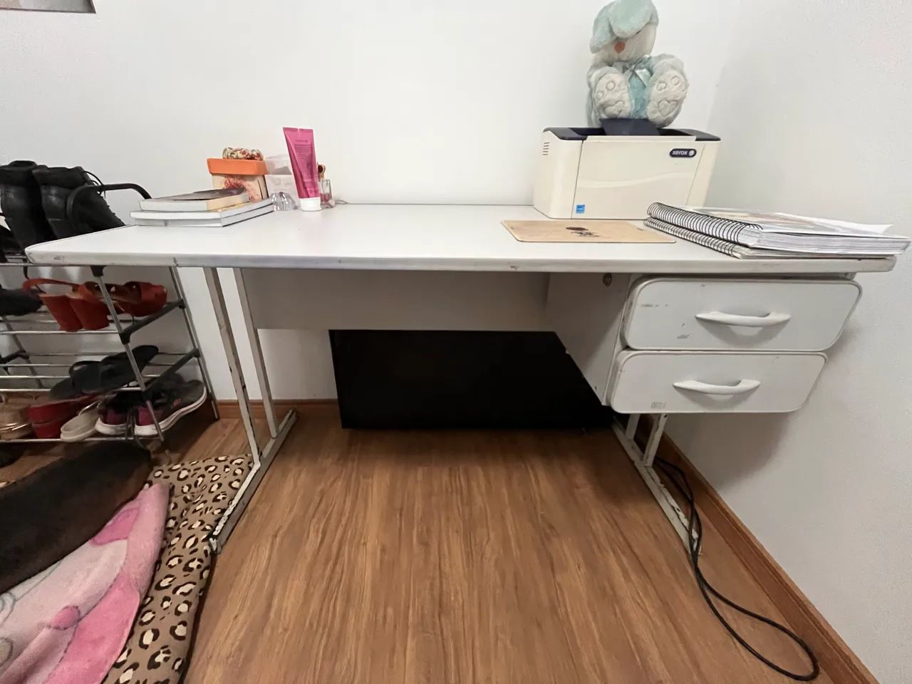 Mesa escrivaninha escritório madeira e ferro - Foto 2