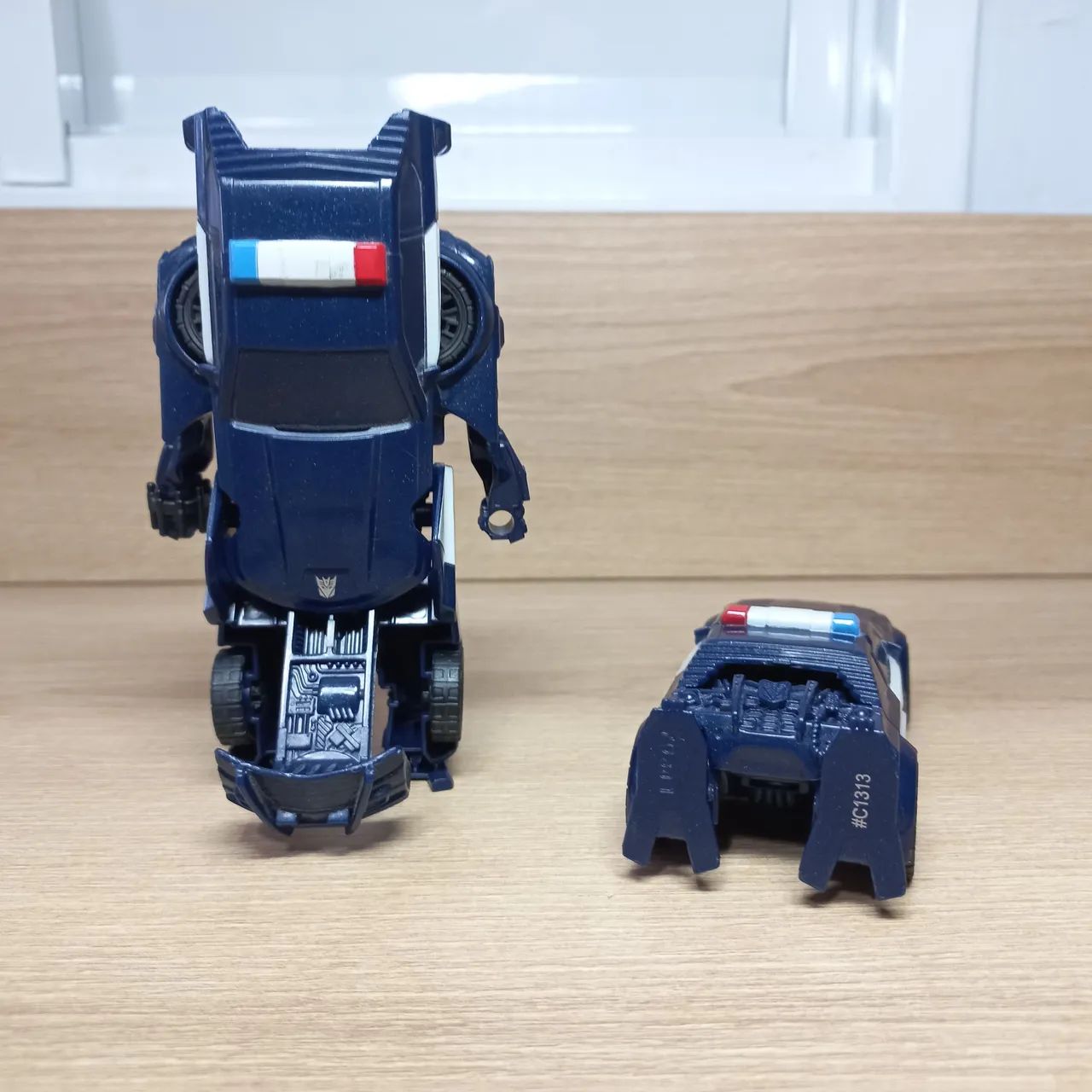 Transformers O Último Cavaleiro Barricade - Foto 3
