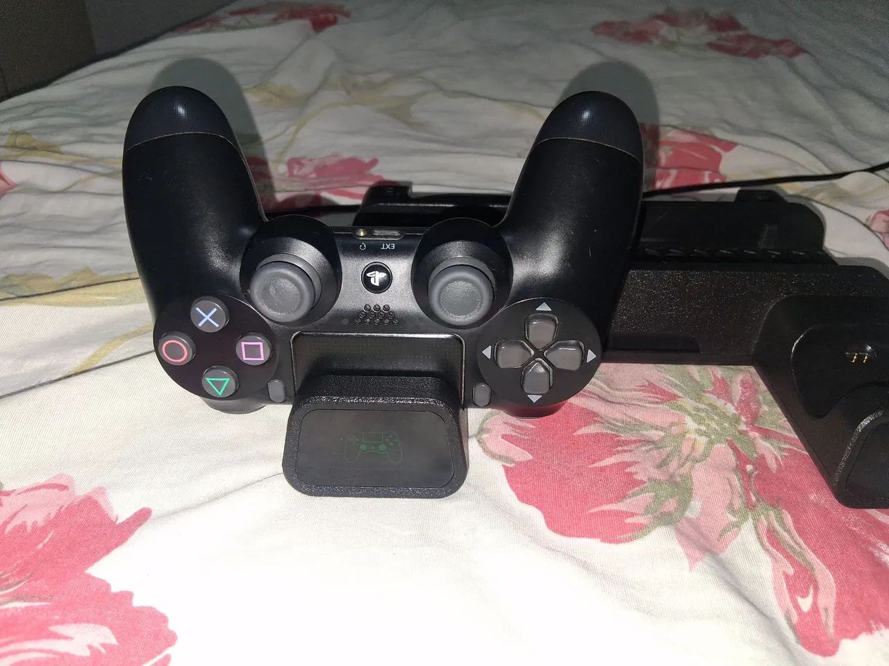 Ps4 semi novo em perfeito estado  - Foto 3