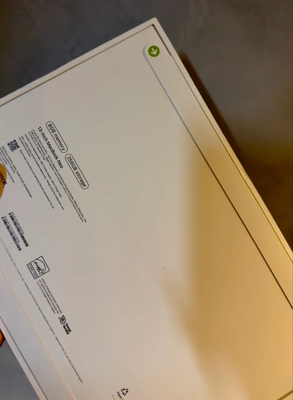 MacBook Neo 13Pol. 8GB | 256GB (Lacrados) - Foto 2