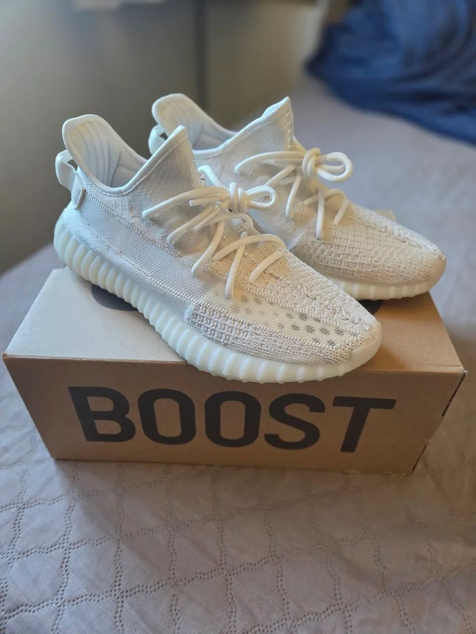 Tênis Adidas Yezzy 350v2 bone - Foto 3