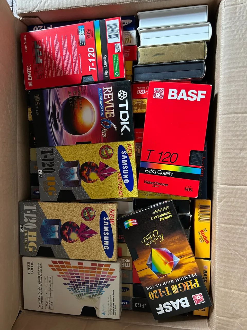 384 fitas VHS de filmes e documentários. - Foto 5