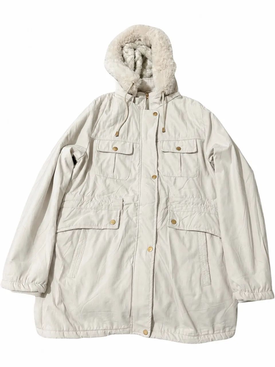 Jaqueta Parka feminina peluciada 