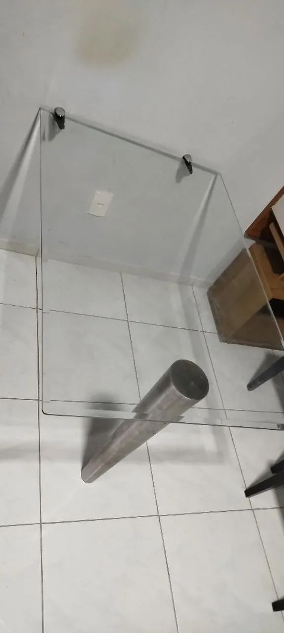 Mesa de vidro 4 lugares 