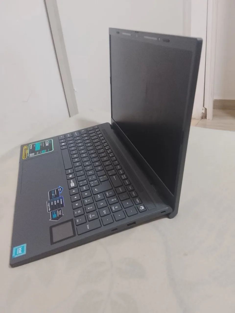 Vendo notebook praticamente novo - Foto 2