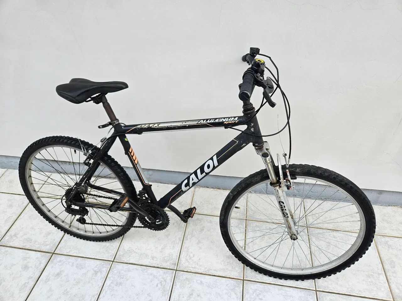 Bicicleta Caloi aluminio vendo ou troco - Foto 2