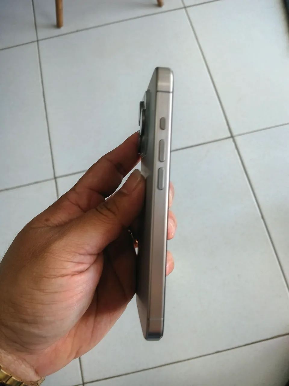 IPhone 15 PRO TITÂNIO  - Foto 4