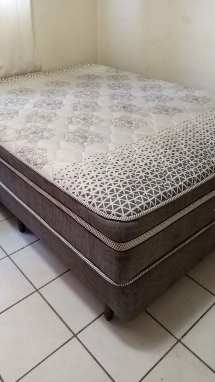 Cama King Size Casal Semi Nova/ Absolutamente Conservada - Foto 4