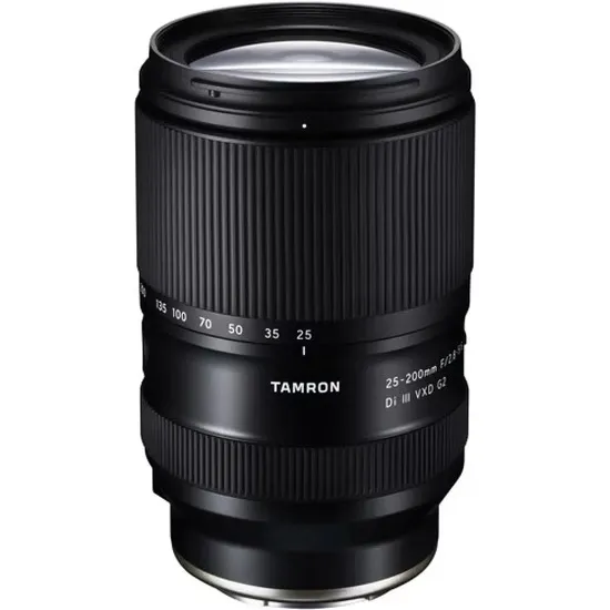 Lente Tamron 17-50mm f/4 Di III VXD para Sony - Nova na caixa