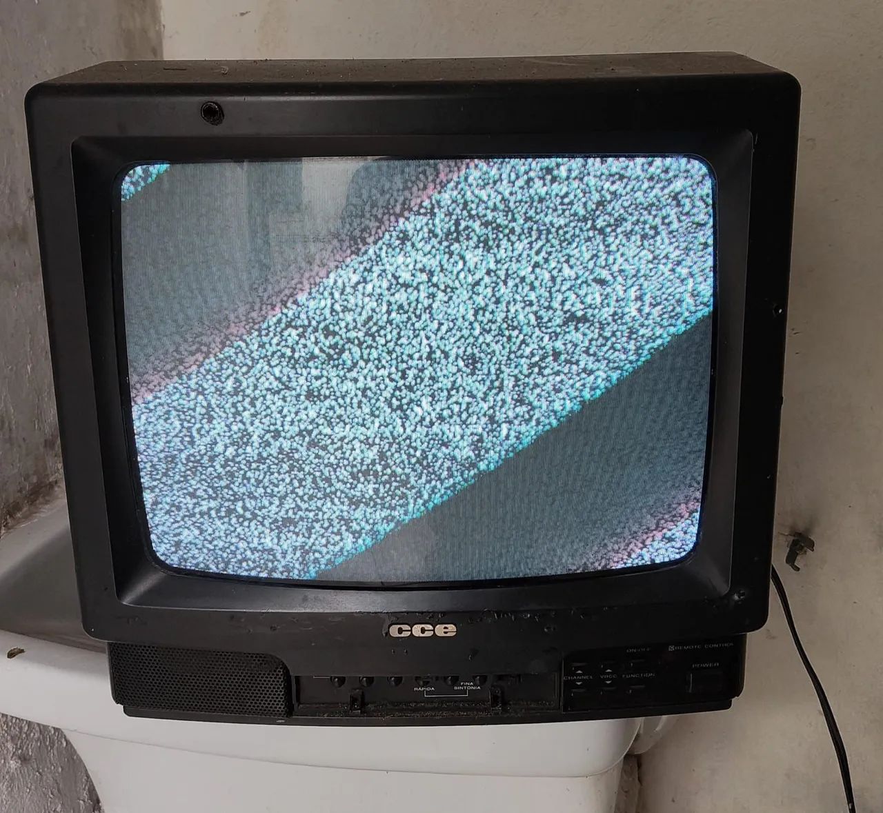 TV TUBO 16" - Foto 2