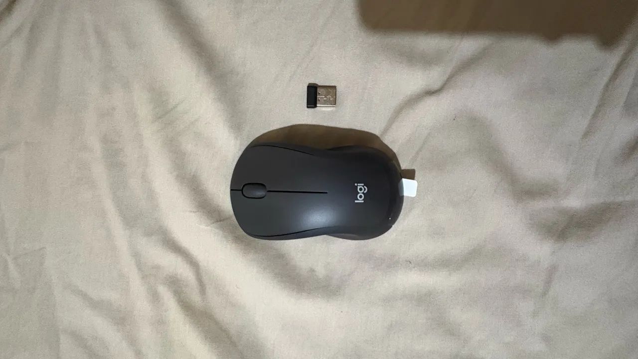 Kit teclado e mouse sem fio Logitech e Mousepad Elg - Foto 4