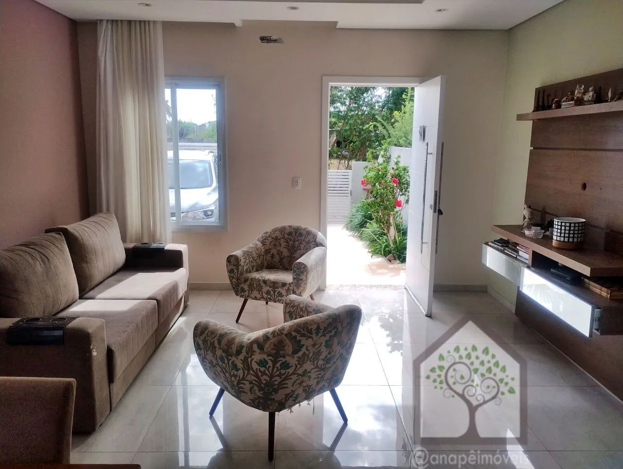 Casa 3 Quartos com 2 Suítes e 162m² no Carianos, Florianópolis