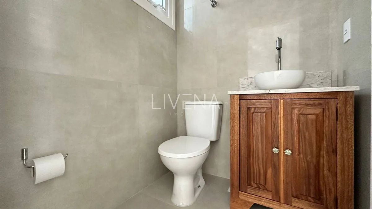 SALA COMERCIAL DE 130M² PARA CONSULTORIOS, PROXIMO A UNIMED - Foto 4