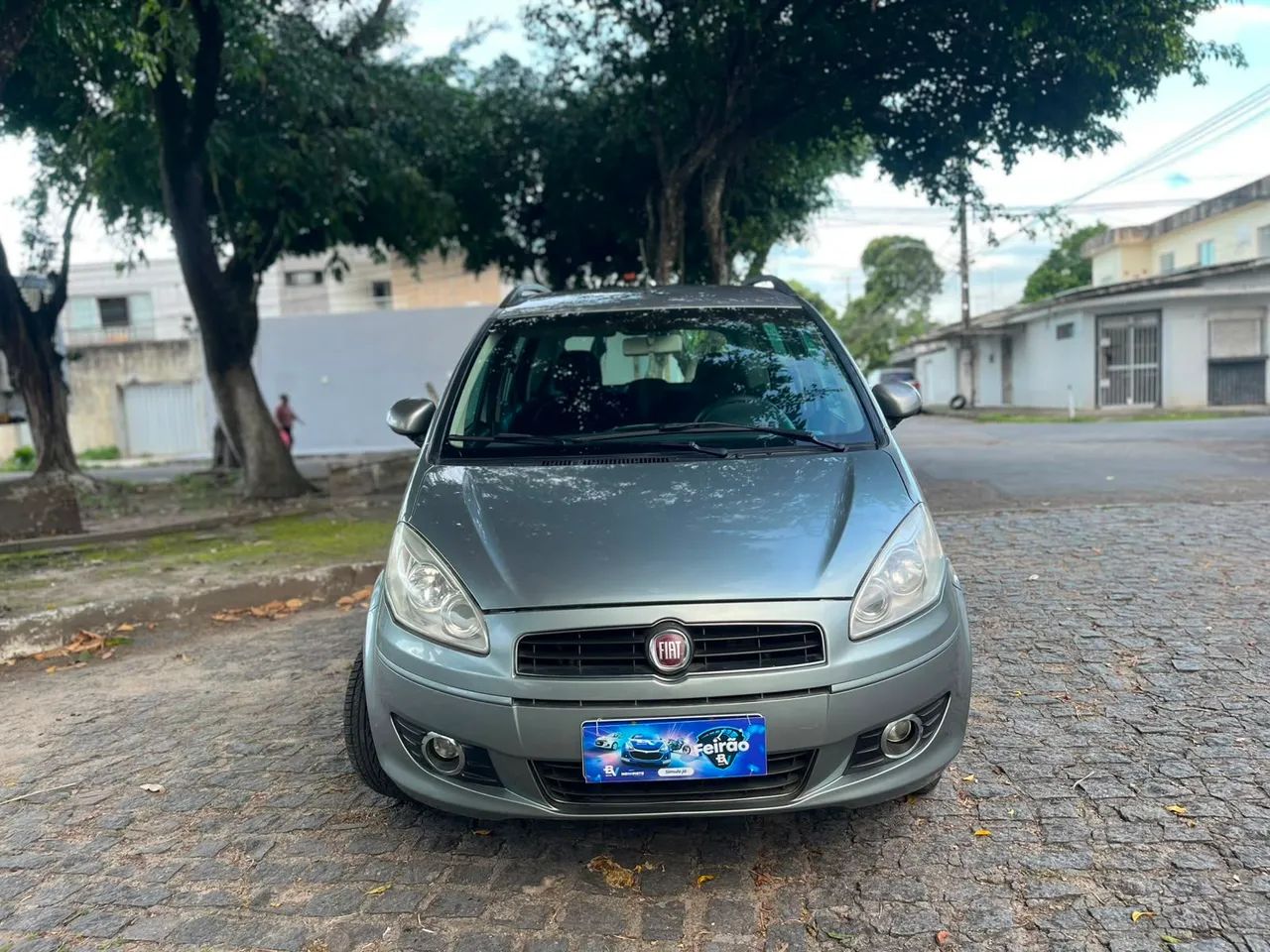 Fiat Idea Attractive 1.4 Fire Flex 8V 5P 2013 - Foto 5