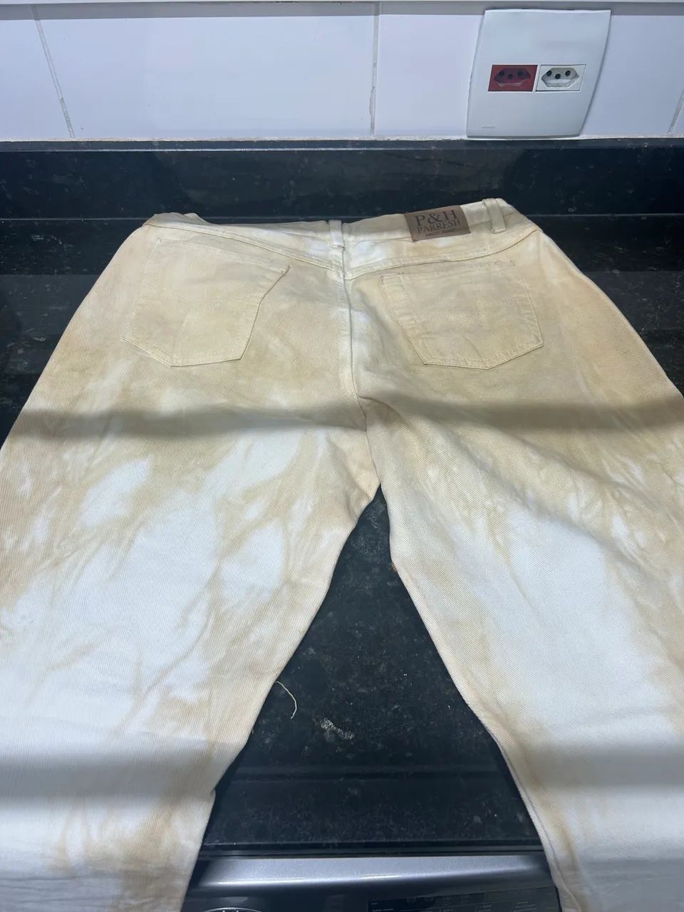 Calça Feminina c/ aplicação PARRESH
