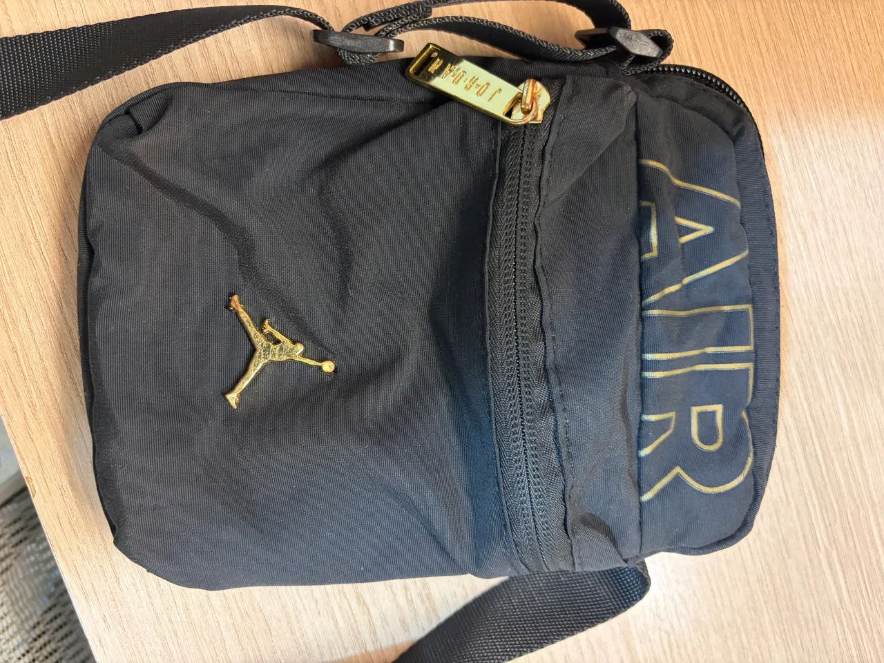 Shoulder Bag Jordan Nike (Modelo Americano)
