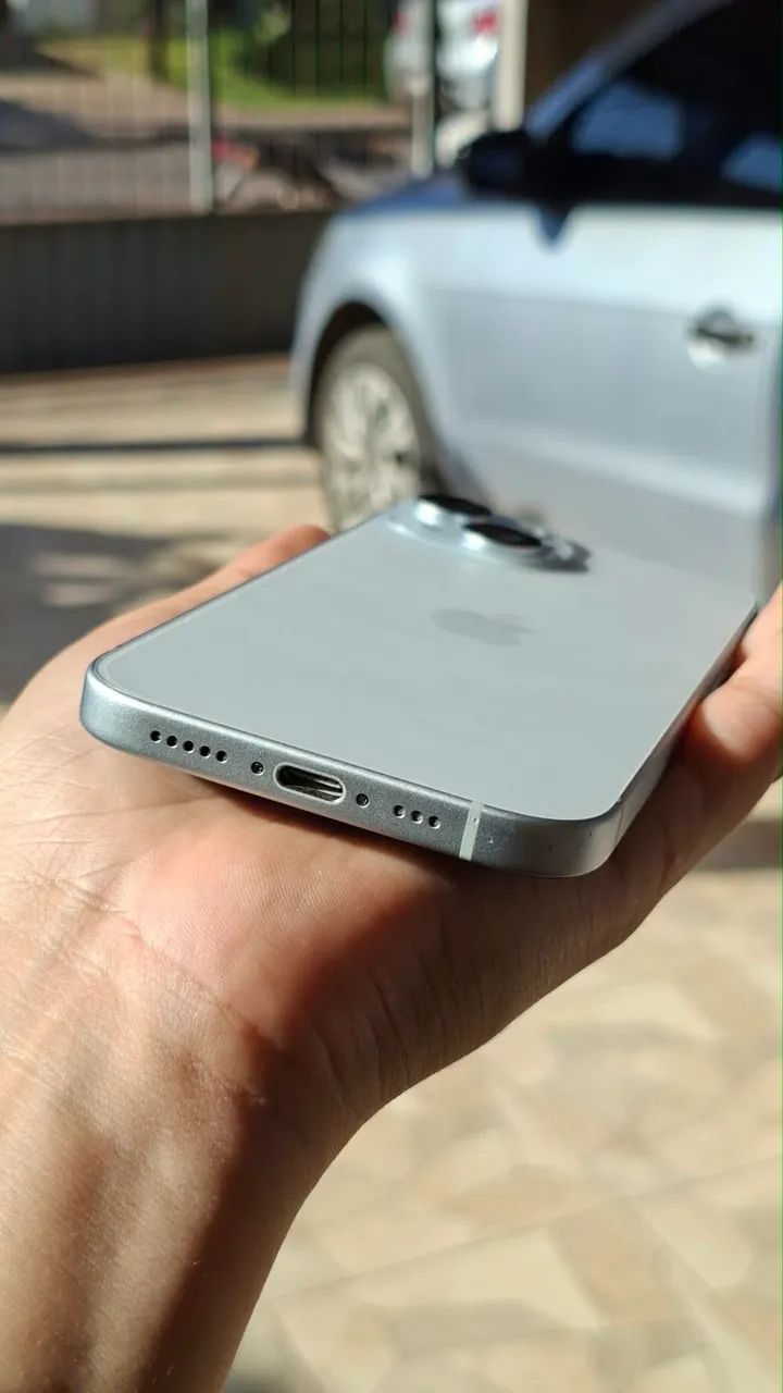 iPhone 15 semi novo  - Foto 4
